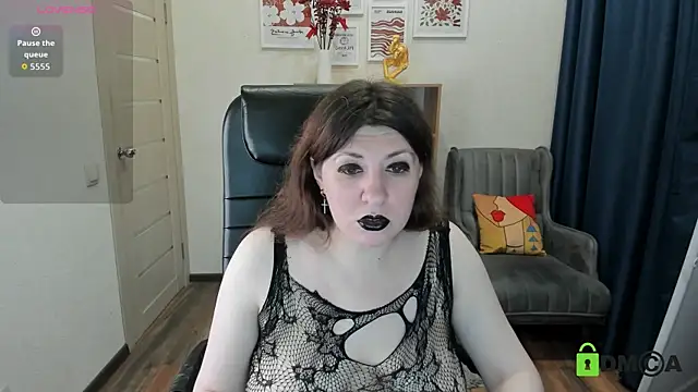 Snapshot of Black_Black_Rose chatting on 06/27/26, 08:14 Black Black Rose online show from 06/27/26, 08:14