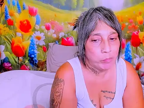 indianroxy online show from 04/11/26, 07:45