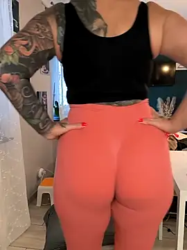 missjenn x online show from 09/10/25, 07:30