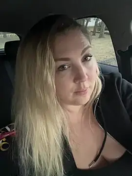 Anna Alexa online show from 03/05/25, 04:13