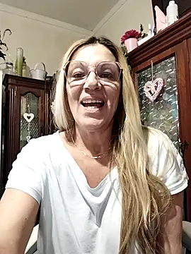 Melmamalhudaxh online show from 10/17/25, 10:29