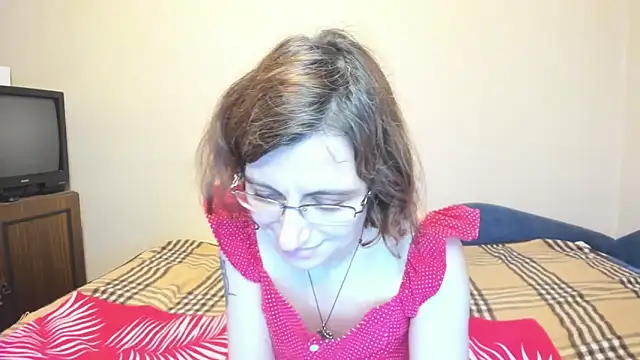 Snapshot of MarilynDream chatting on 02/04/25, 06:49 MarilynDream online show from 02/04/25, 06:49