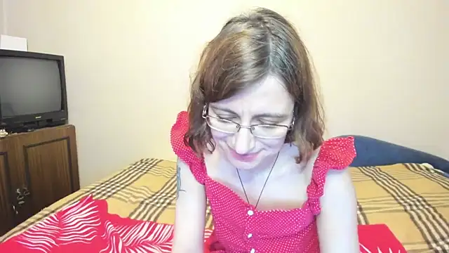 Snapshot of MarilynDream chatting on 02/11/25, 12:17 MarilynDream online show from 02/11/25, 12:17