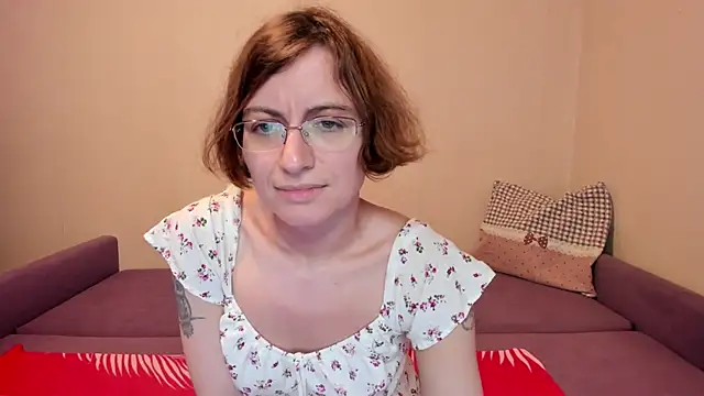 Snapshot of MarilynDream chatting on 11/22/25, 08:52 MarilynDream online show from 11/22/25, 08:52