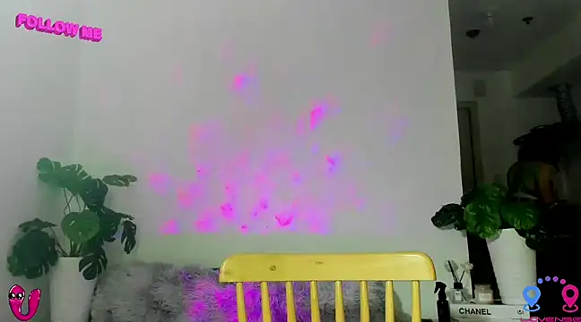 hottycrishina online show from 01/27/25, 09:23