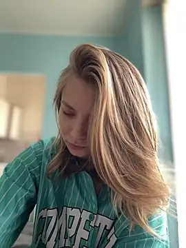 AnastasiaAniess online show from 02/14/25, 10:49