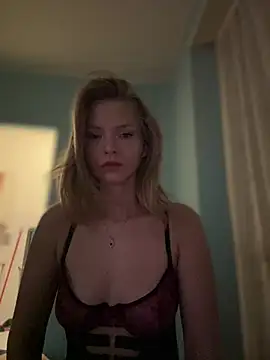 AnastasiaAniess online show from 02/14/25, 06:40