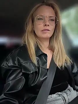 AnastasiaAniess online show from 05/04/26, 05:53