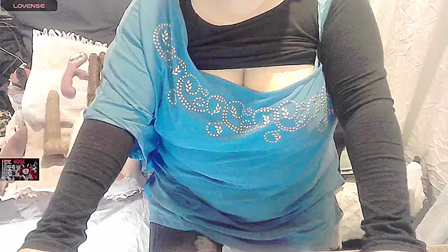 tatli bela online show from 01/13/25, 04:18