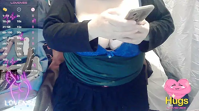 tatli bela online show from 02/18/25, 01:54