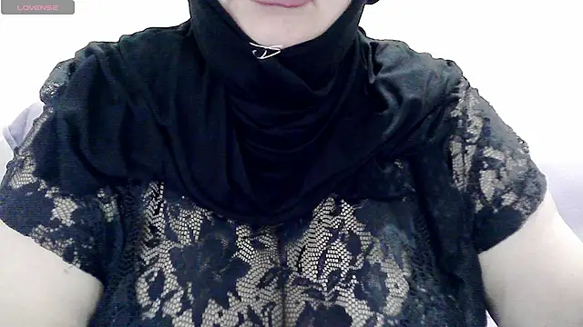 tatli bela online show from 11/30/25, 12:03