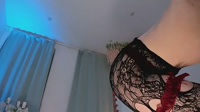 LilianKroft online show from 03/18/25, 12:25