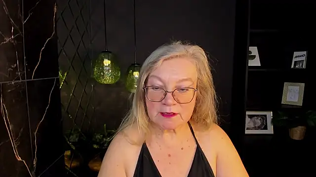 NataliMellow online show from 11/24/25, 01:11