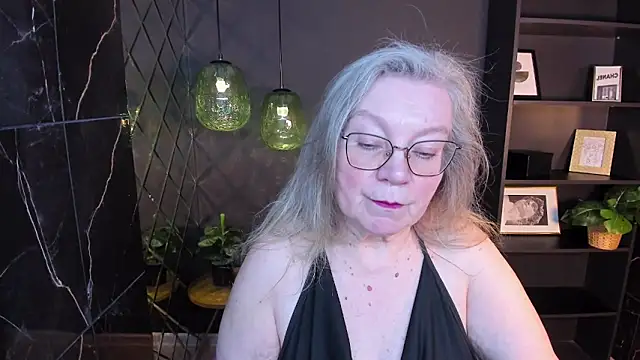 NataliMellow online show from 04/20/26, 01:14