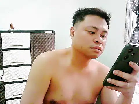 Snapshot of SirViceBoy2020 chatting on 06/21/26, 11:18 SirViceBoy2020 online show from 06/21/26, 11:18