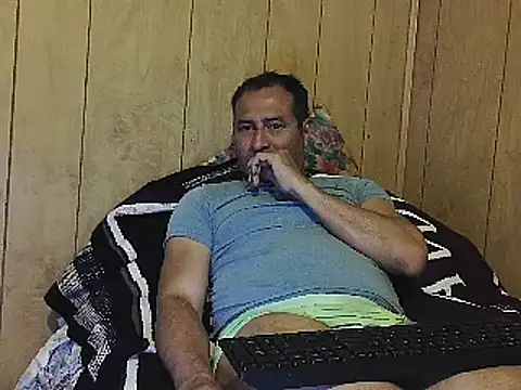 Snapshot of dantehot2020 chatting on 12/04/24, 12:41 dantehot2020 online show from 12/04/24, 12:41