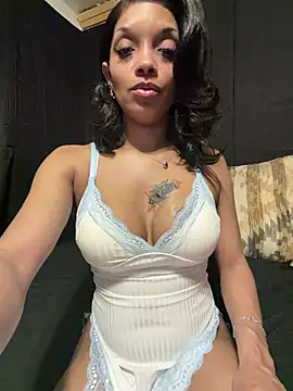 Rakiyahcharms online show from 05/30/26, 09:28