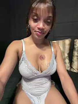 Rakiyahcharms online show from 06/19/26, 06:29