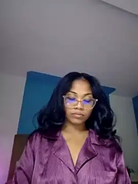 Snapshot of naya86 chatting on 07/10/26, 02:30 naya86 online show from 07/10/26, 02:30
