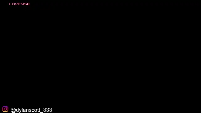 dylanscott  online show from 02/01/25, 05:37