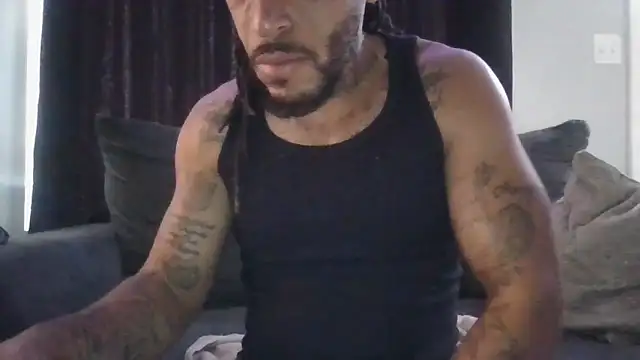 Snapshot of BigWayneBabyXXX chatting on 10/06/25, 05:32 BigWayneBabyXXX online show from 10/06/25, 05:32