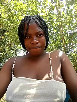 Snapshot of mbokosquad chatting on 01/19/26, 07:56 mbokosquad online show from 01/19/26, 07:56