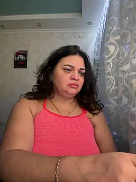 Snapshot of littleRikka chatting on 01/15/25, 08:16 littleRikka online show from 01/15/25, 08:16