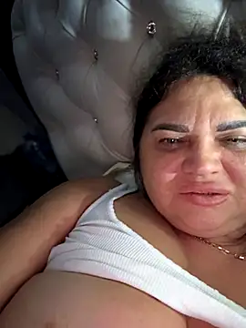 littleRikka online show from 11/21/25, 04:27