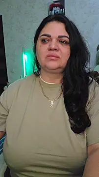 littleRikka online show from 04/01/26, 06:05