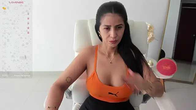 renata t  online show from 03/02/26, 07:32