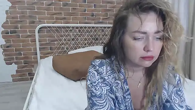 xxkristinaxx online show from 02/10/25, 08:09