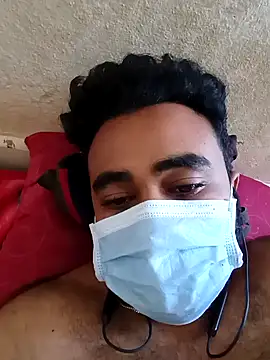 Snapshot of Shadilsajju chatting on 10/23/25, 06:02 Shadilsajju online show from 10/23/25, 06:02