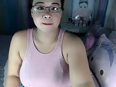 hersheykisses07 online show from 02/22/26, 03:18