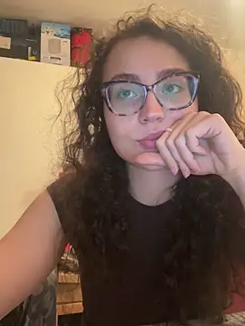 ladyturtle online show from 04/30/26, 08:37