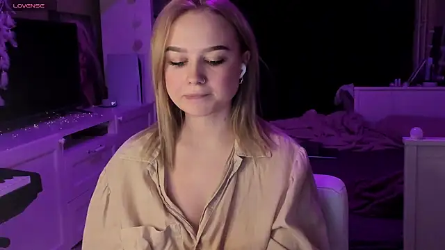 MaryDreaminess online show from 02/06/25, 07:51