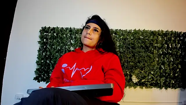 AbbyTaylorr online show from 04/10/26, 12:27