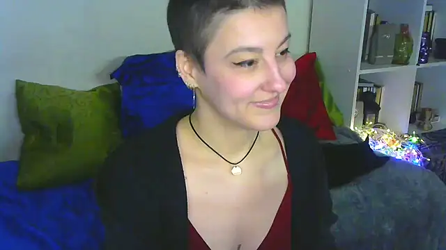 Snapshot of MartaBounty chatting on 11/28/25, 07:16 MartaBounty online show from 11/28/25, 07:16