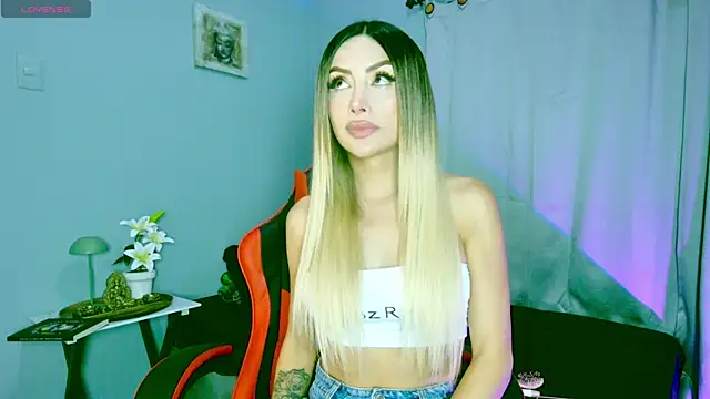 ale lovee online show from 07/22/26, 03:31
