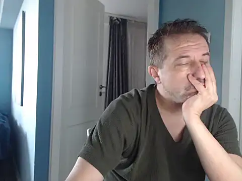 MisterFaithRO online show from 05/26/26, 06:53