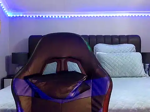 BOOTYBANGER24xx online show from 10/25/25, 02:41