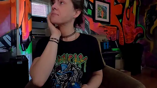 TheDaisyChaos online show from 02/20/25, 05:07