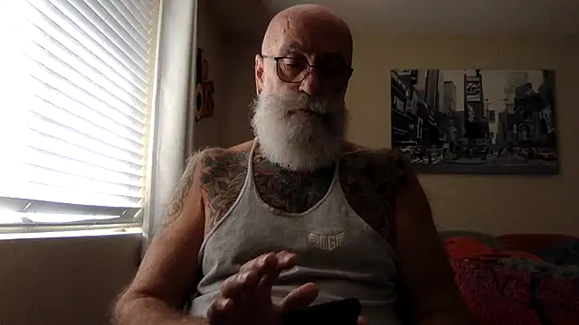 IamReadyxh online show from 04/16/26, 04:19