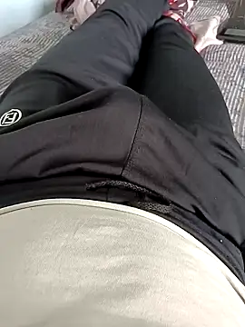 Snapshot of Babyucum4me chatting on 12/03/24, 05:42 Babyucum4me online show from 12/03/24, 05:42