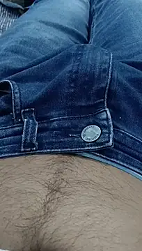 Snapshot of Babyucum4me chatting on 12/23/24, 02:28 Babyucum4me online show from 12/23/24, 02:28