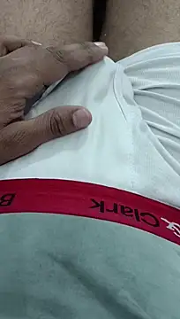 Snapshot of Babyucum4me chatting on 12/25/24, 05:05 Babyucum4me online show from 12/25/24, 05:05