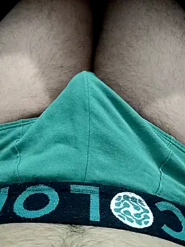 Snapshot of Babyucum4me chatting on 01/05/25, 06:35 Babyucum4me online show from 01/05/25, 06:35