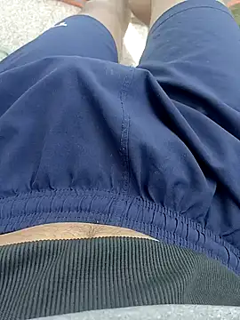 Snapshot of Babyucum4me chatting on 02/13/25, 09:41 Babyucum4me online show from 02/13/25, 09:41