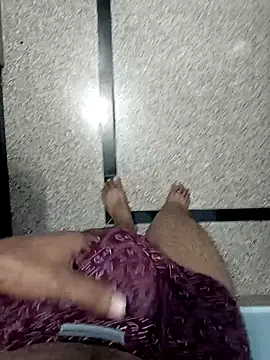 Snapshot of Babyucum4me chatting on 10/13/25, 06:52 Babyucum4me online show from 10/13/25, 06:52