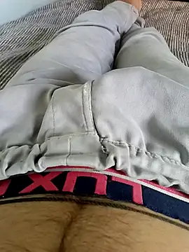 Snapshot of Babyucum4me chatting on 10/14/25, 10:38 Babyucum4me online show from 10/14/25, 10:38