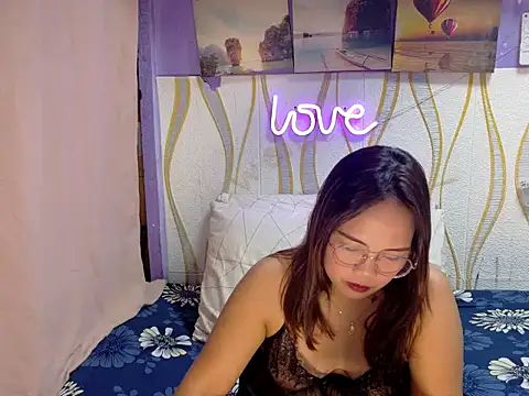 BURBERRY69 online show from 02/11/26, 12:54